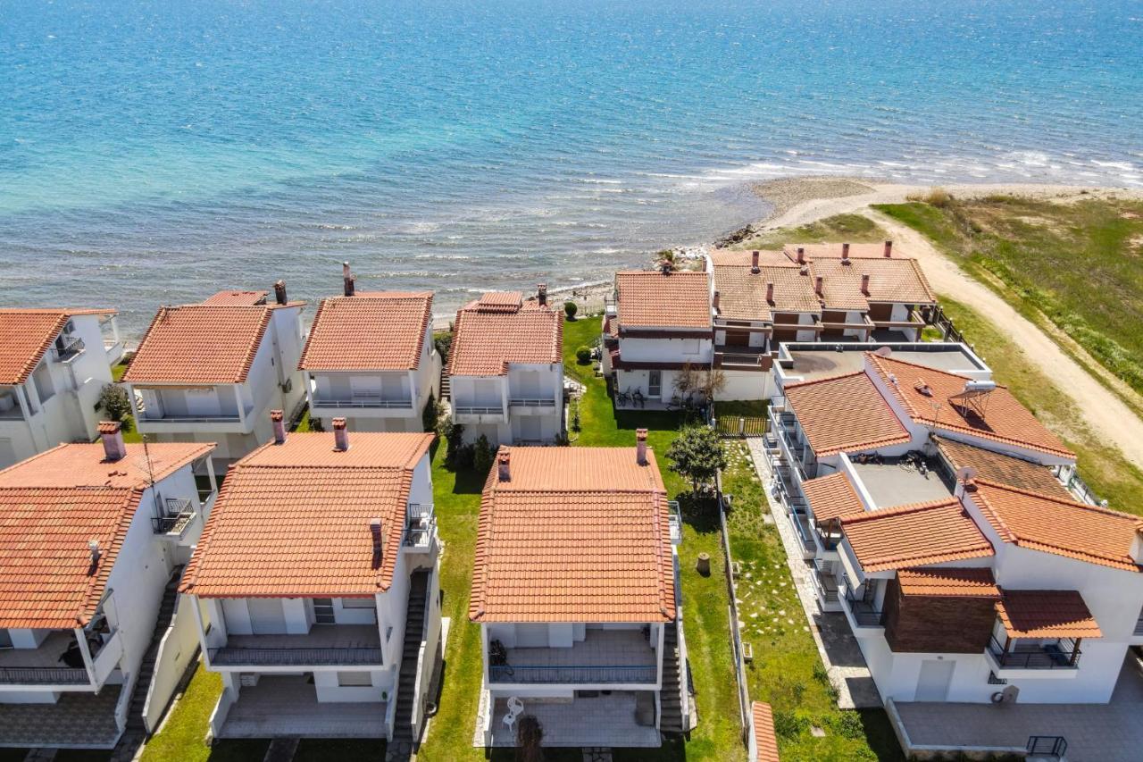 Apartment Next To The Sea Paralia Dionisiou Extérieur photo